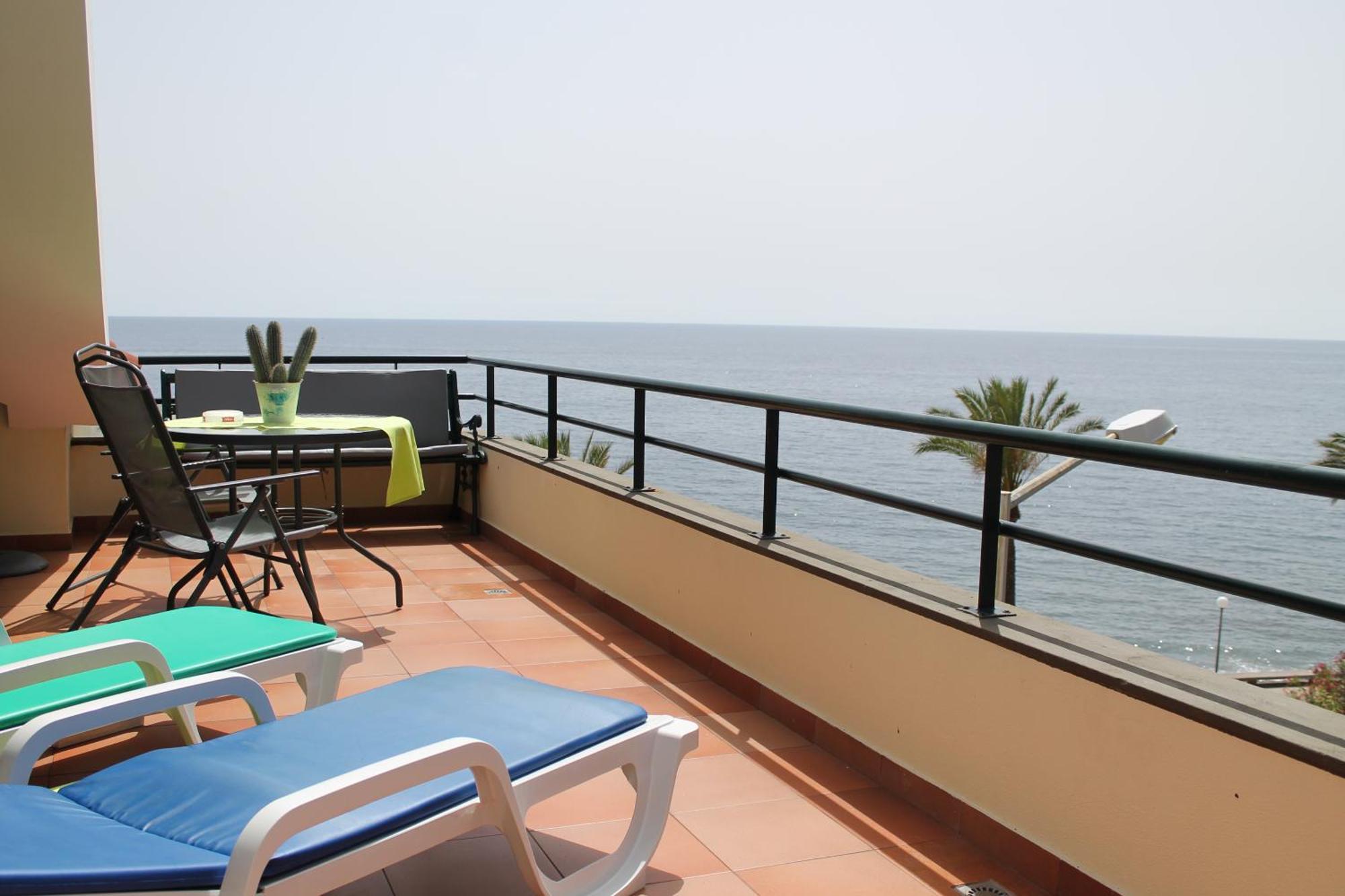 Penthouse Marina Sol Apartment Madalena do Mar Luaran gambar